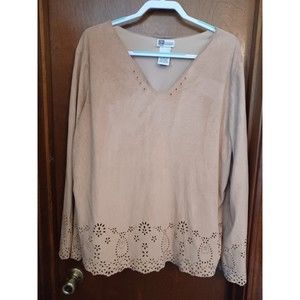 Faded Glory Velour look tan blouse sz 18-20. Die-cut embellishments.